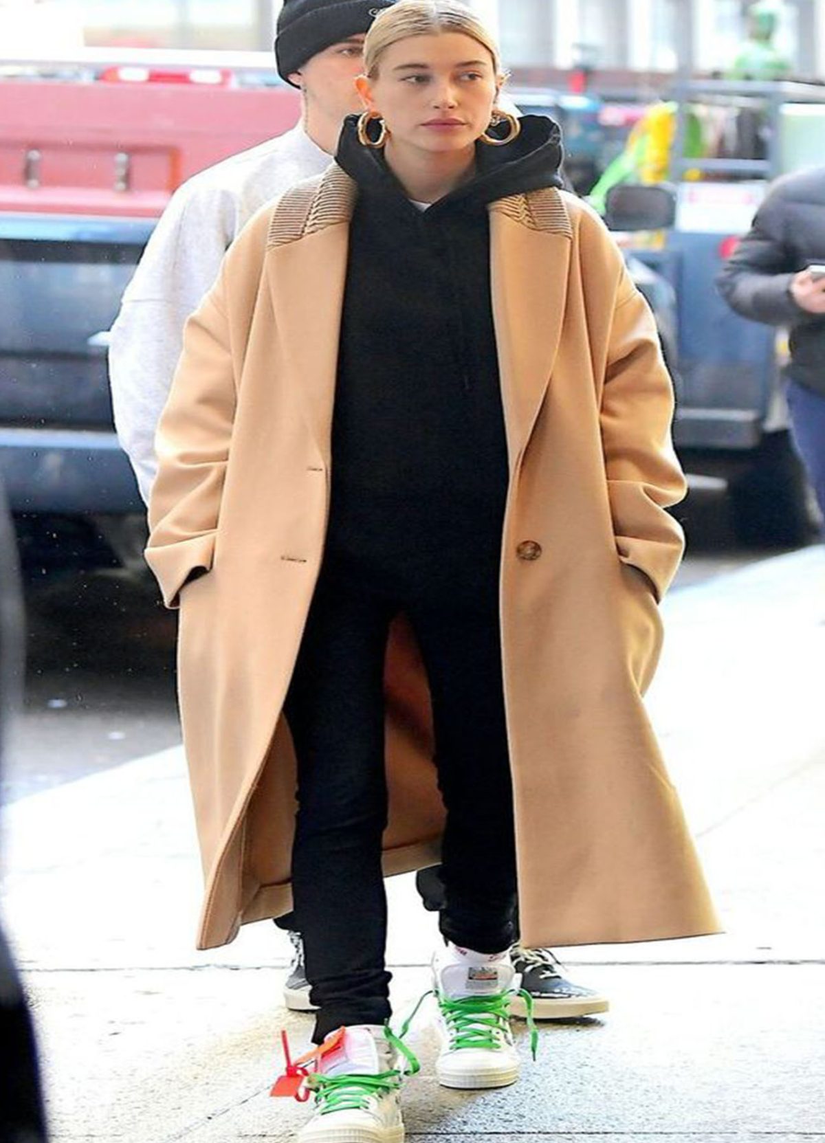 hailey-bieber-long-coat-02-1200x1663 Hailey Bieber Long Coat