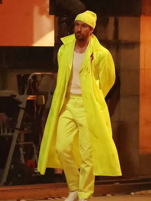Colt-Seavers-Film-The-Fall-Guy-2024-Ryan-Gosling-Trench-Coat The Fall Guy 2024 Ryan Gosling Yellow Coat - Image 1