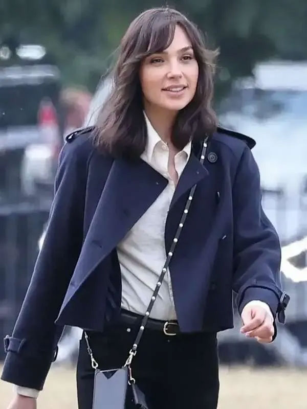 43heart-of-stone-2023-gal-gadot-blue-jacket Heart of Stone 2023 Gal Gadot Blue Jacket - Image 1