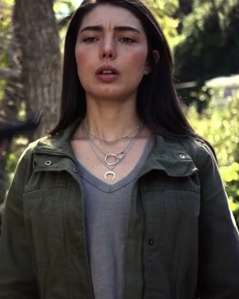 the-death-that-awaits-2024-katya-martin-green-jacket 45 The Death That Awaits 2024 Katya Martín Green Jacket - Image 1