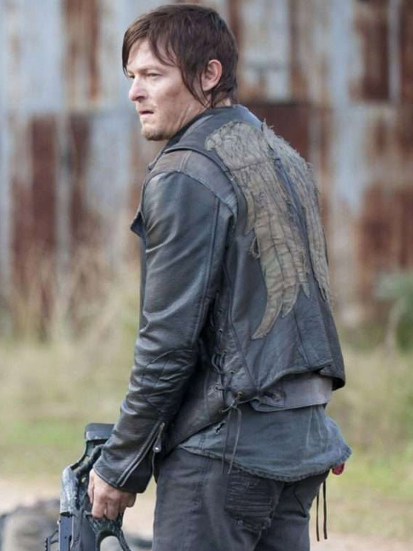 84The Walking Dead Daryl Dixon S01 Wings Vest The Walking Dead Daryl Dixon S01 Wings Vest - Image 1
