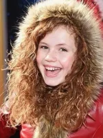 The Christmas Chronicles 2 Kate Red Coat - Image 2