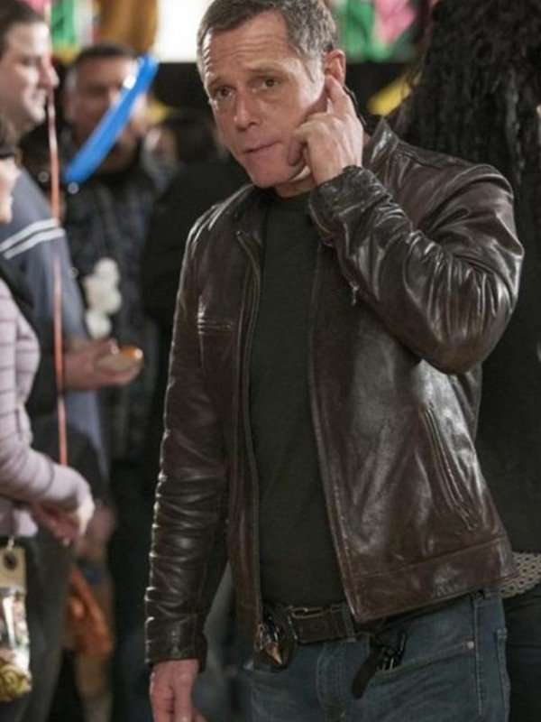 292chicago-pd-hank-voight-brown-leather-jacket Chicago PD Hank Voight Brown Leather Jacket - Image 1
