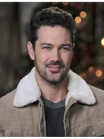 Coyote Creek Christmas Dylan Bailey Shearling Jacket - Image 2