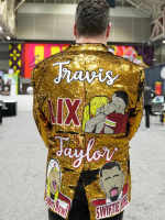 Super Bowl 2025 Taylor Swift Golden Sequined Jacket - Image 3