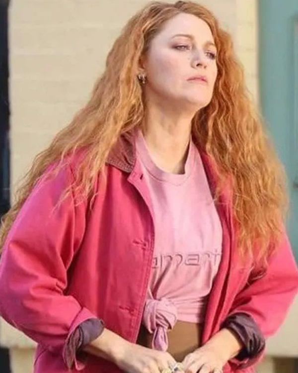 it-ends-with-us-2024-blake-lively-pink-jacket-01 It Ends With Us 2024 Blake Lively Pink Jacket - Image 1