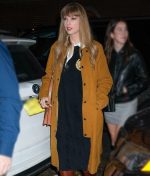 Taylor Swift Mustard Coat - Image 3