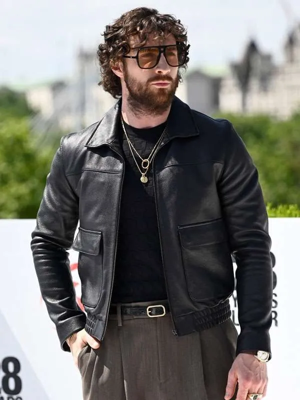 aaron-taylor-johnson-28-years-later-2025-black-leather-jacket-01 Aaron Taylor-Johnson 28 Years Later 2025 Black Leather Jacket - Image 1