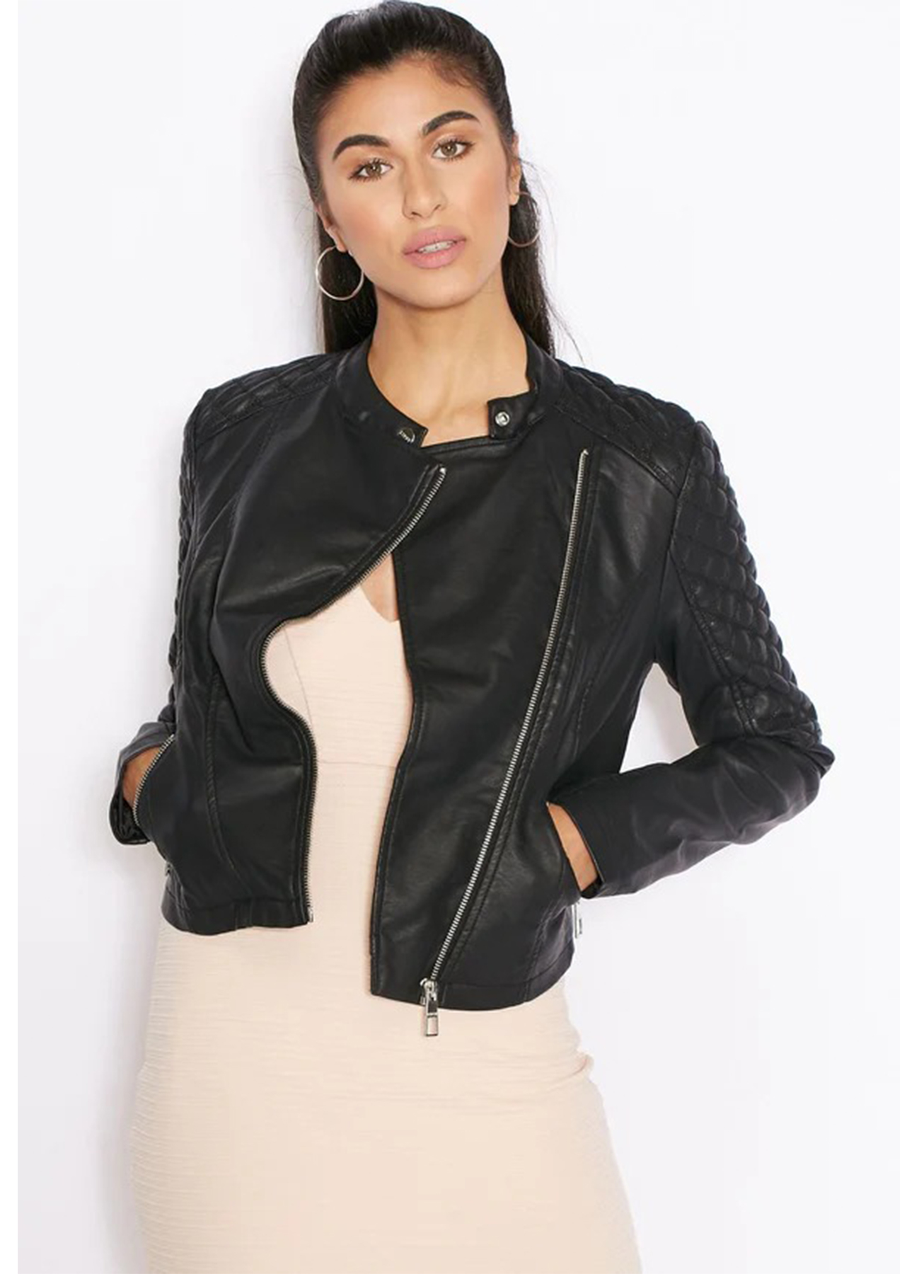 ariana-grande-black-leather-jacket-01 Ariana Grande Black Leather Jacket - Image 1