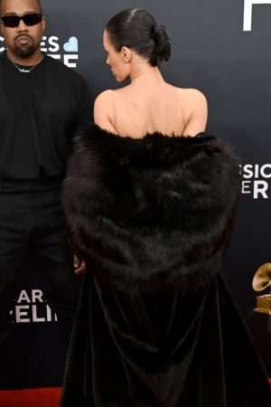 Bianca Censori Grammys 2025 Black Fur Coat