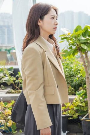 Doctor-Slump-Park-Shin-Hye-Cropped-Coat