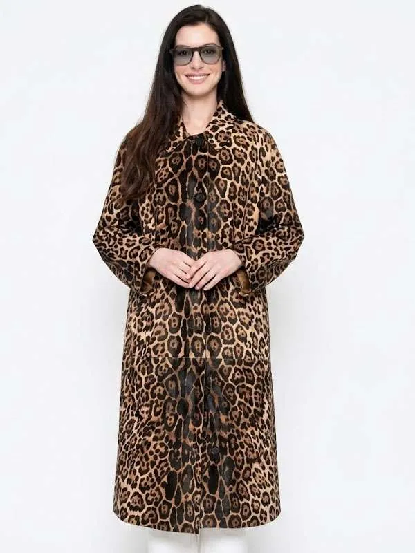 The Devil Wears Prada 2 Anne Hathaway Leopard Coat 01 The Devil Wears Prada 2 Anne Hathaway Leopard Coat