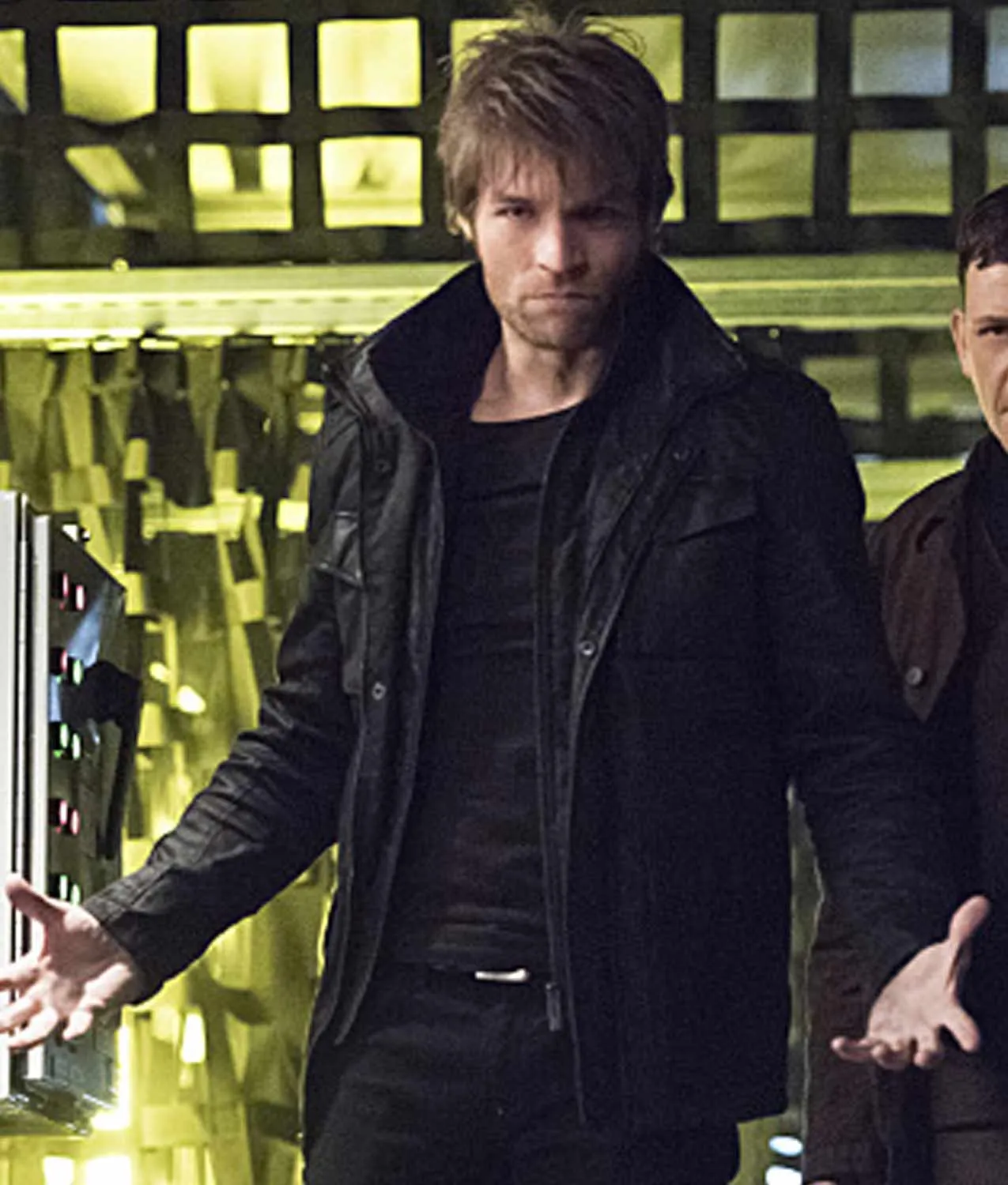 Liam Mcintyre The Flash Jacket 02 Liam Mcintyre The Flash Jacket
