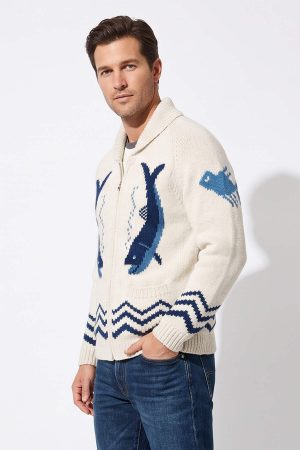 Beige vintage Canadian fish knit sweater